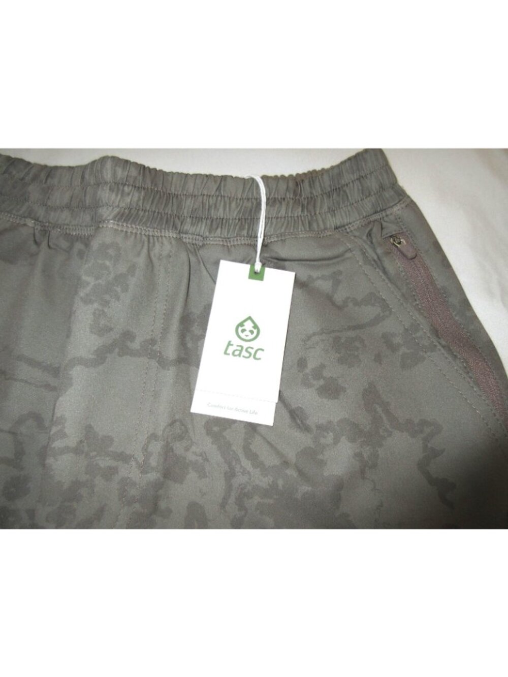 Tasc Performance Men's Recess 8 inch lined shorts Driftwood Marble Size Large - Picture 4 of 6